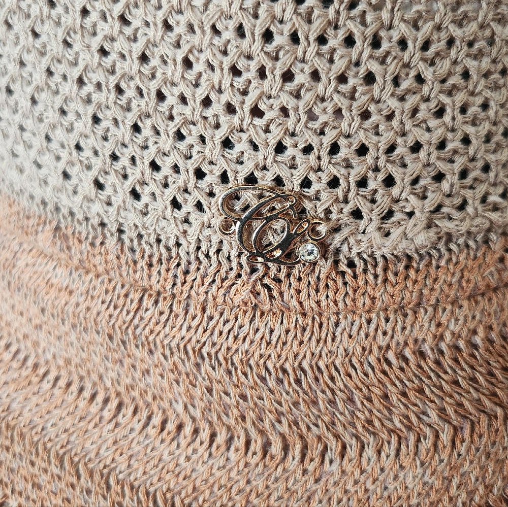 Elegant Sun Hat with Bow - Picture 5 of 8